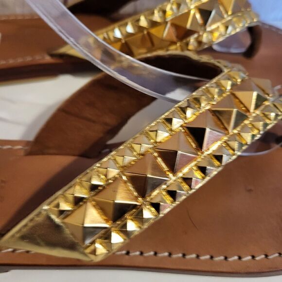 Mystique Gold Leather Rock Stud Flip Flop Thong Sandals sz.6 Ret.$265 w/Dustbag - Picture 10 of 11